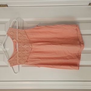 Small Eyeshadow Summer Top